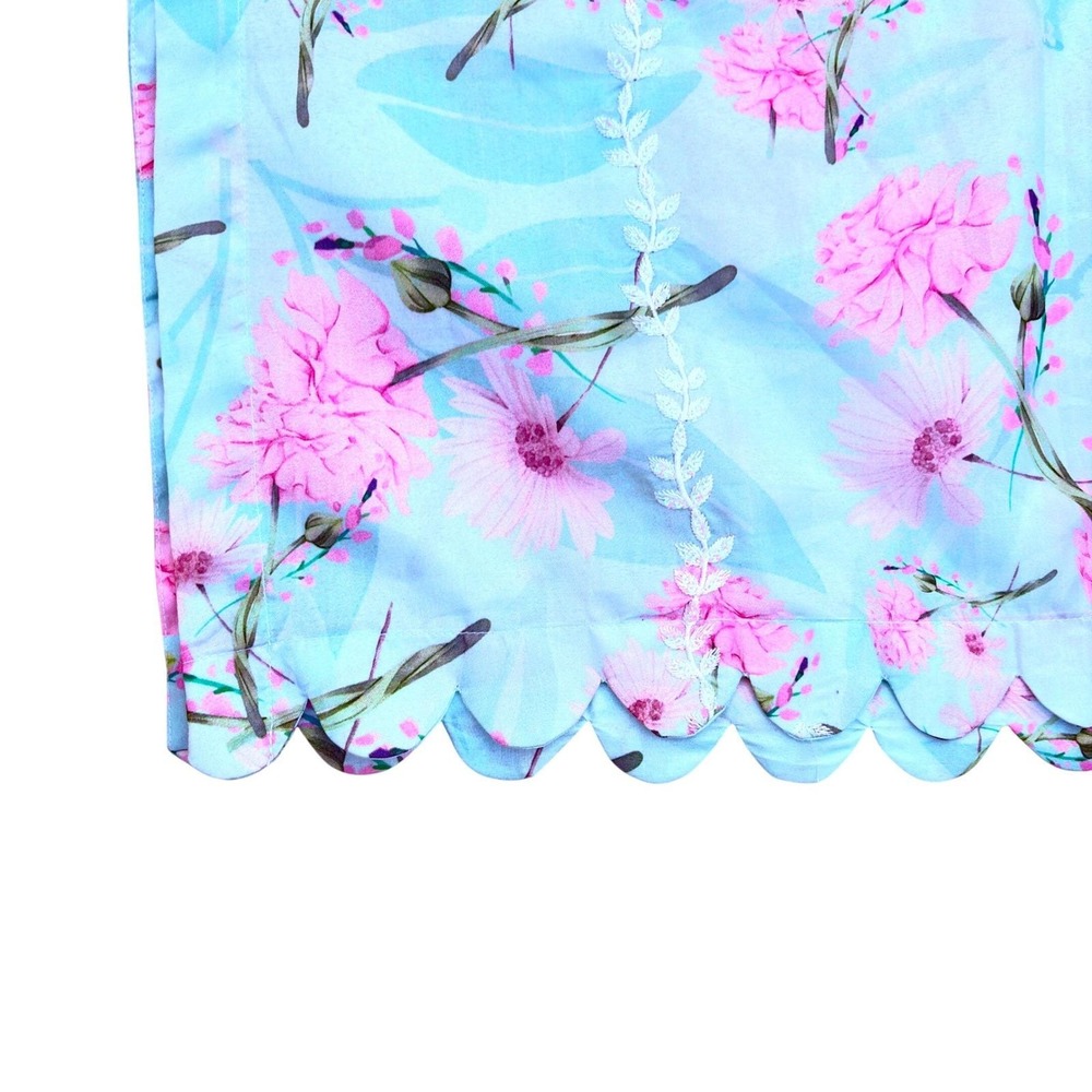 Light Blue Floral Embroidered Women’s Kurta - Picture 5 of 11